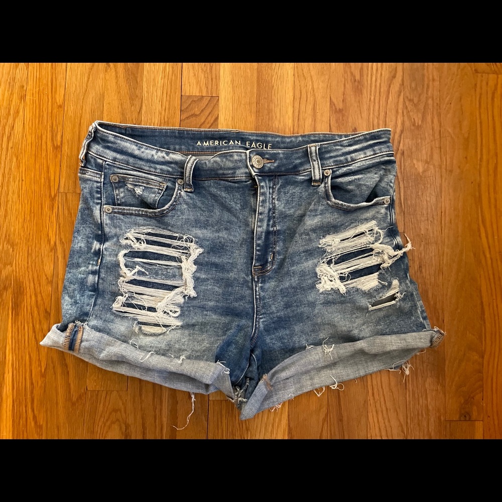 American Eagle Hi-Rise Shortie Denim Shorts